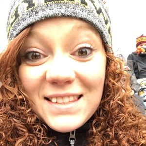 Meet your Posher, Lindsey